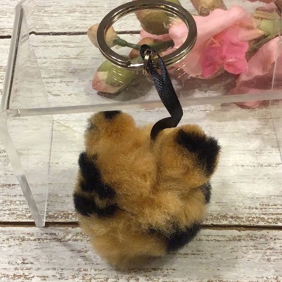 Pom Pom Key Rings - Picture 6 of 7